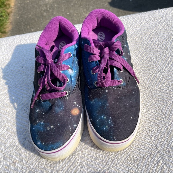 Galaxy Purple Heelys - Picture 1 of 3